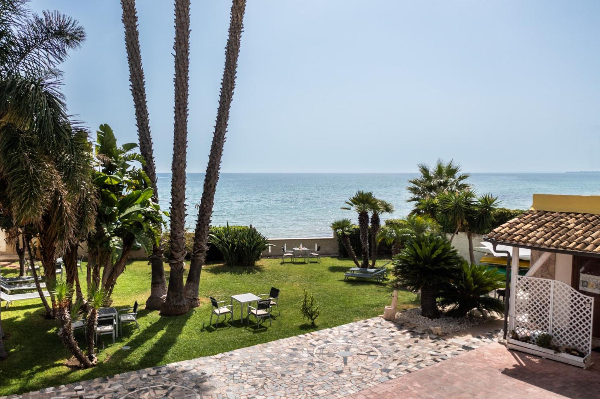 B&B La Terrazza Sul Mare 아볼라 외부 사진