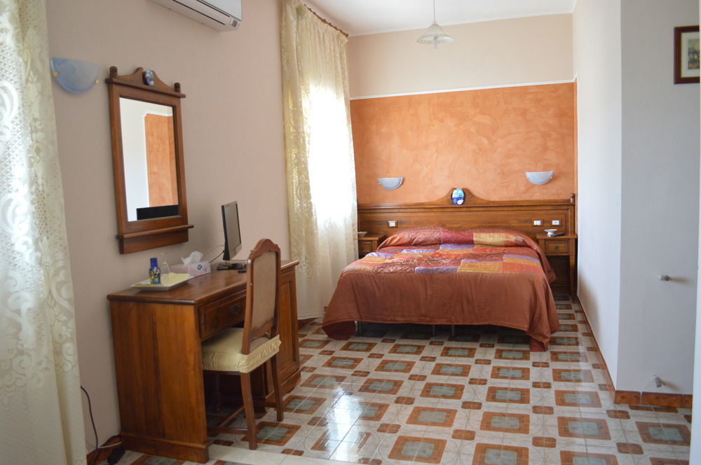B&B La Terrazza Sul Mare 아볼라 외부 사진
