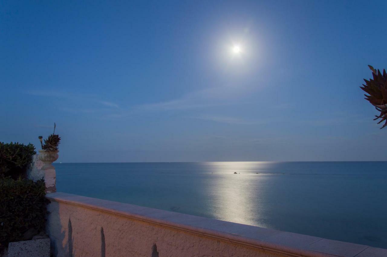 B&B La Terrazza Sul Mare 아볼라 외부 사진